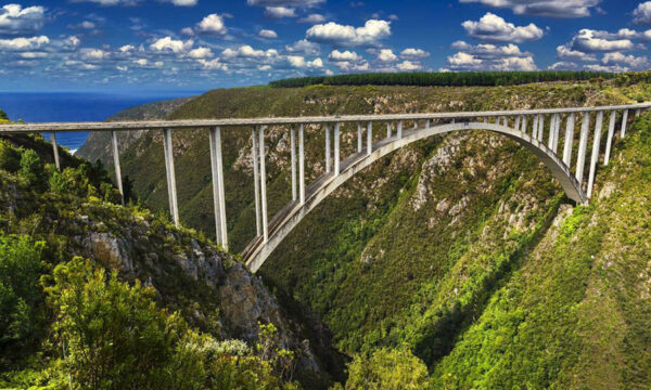 4. Storms River bridge