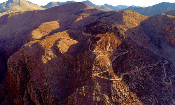 2. swartberg_pass_prince_albertc910d6a